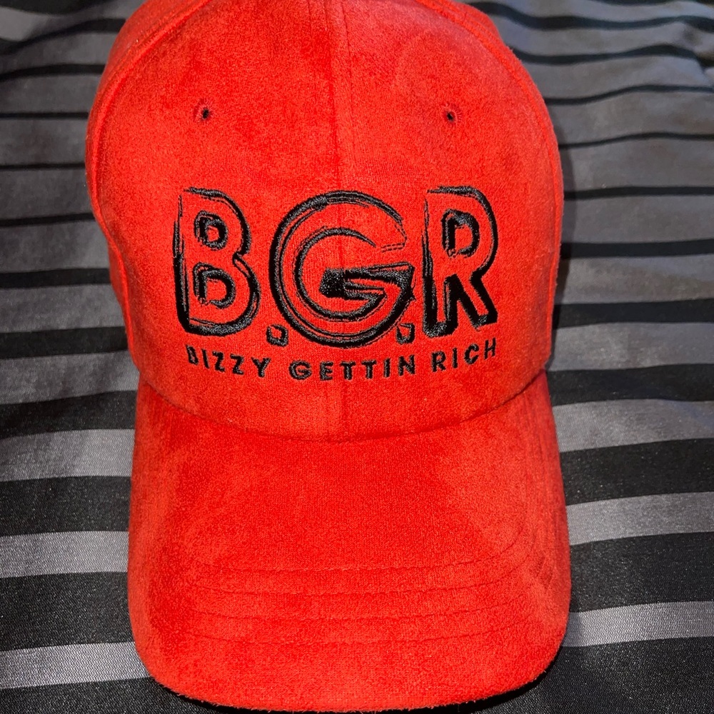 Bizzy Getting Rich velvet hat